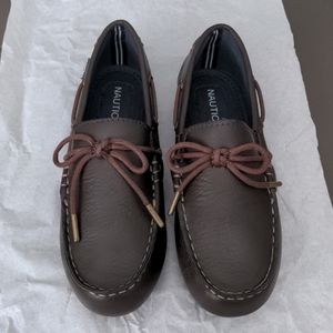 Dark brown boys loafers / moccasins